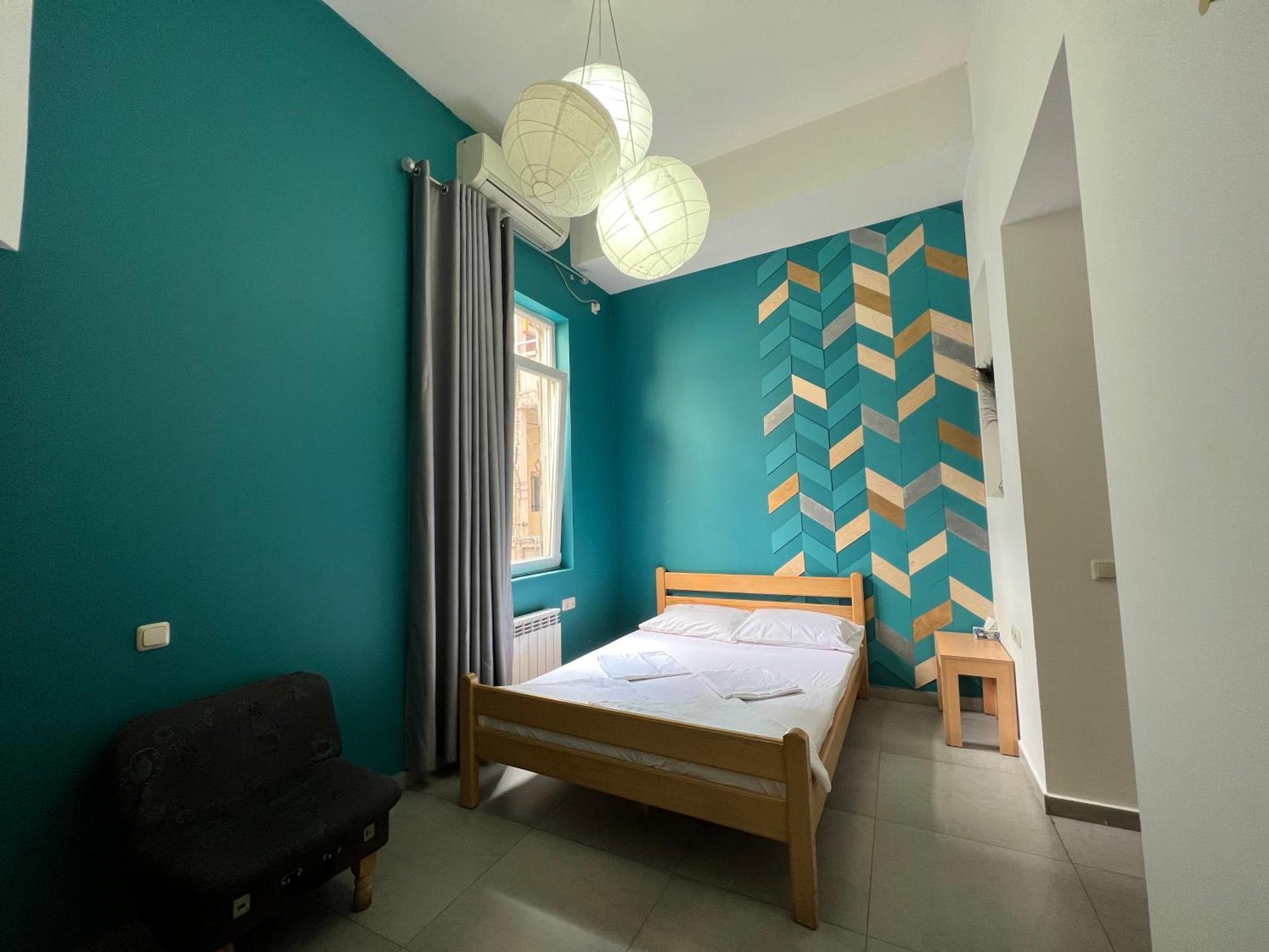 Envoy Hostel & Tours เยเรวาน ภายนอก รูปภาพ
